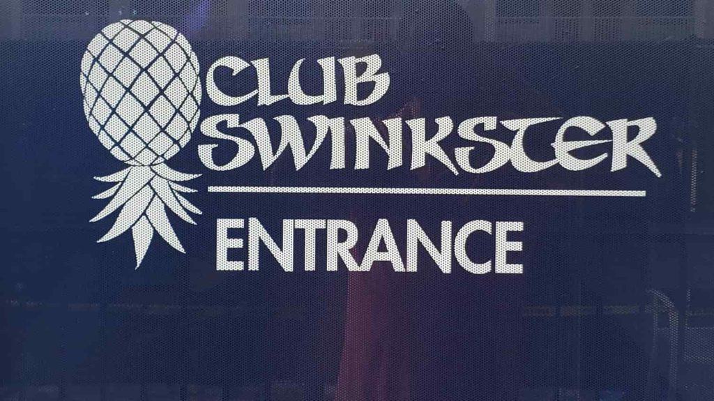 Secrets Hideaway Club Swinkster
